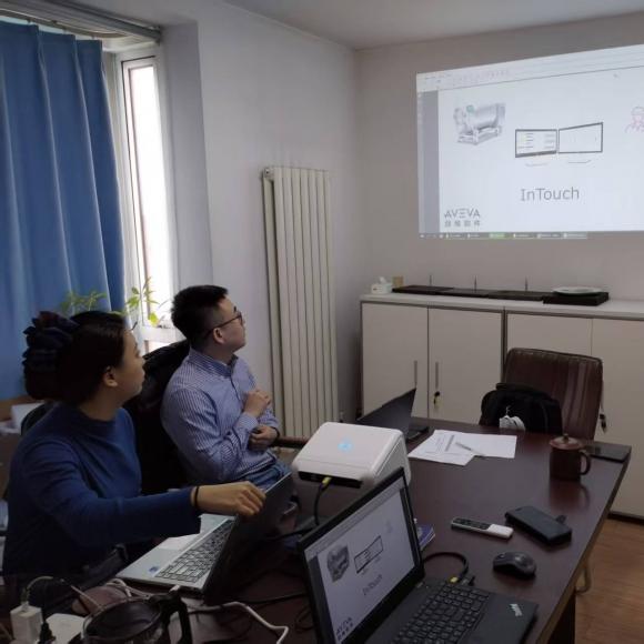 为长春一汽公共提供组态软件培训